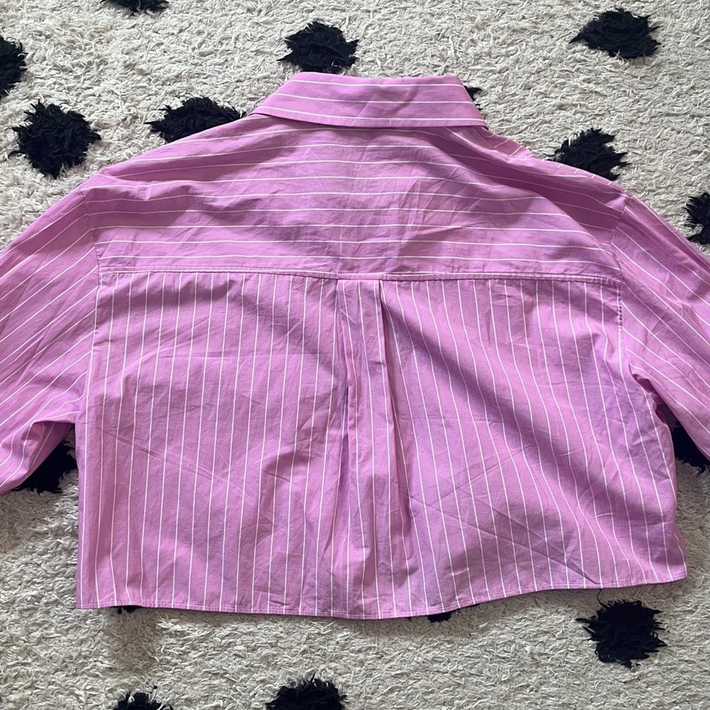 Zara size Large pink cropped button up pinstripe shirt - Picture 9 of 12